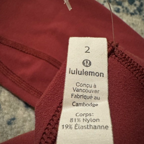 Lululemon High-Rise Wunder Under Full On Luxtreme in Chianti - Size 2 - Picture 8 of 16
